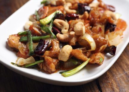 Kung Pao Chicken with Szechwan pepper & Cashew nuts
