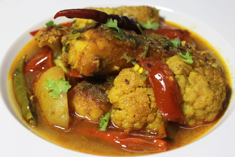 Rui Macher Dom Jhol (Cooked in Clay Pot) Hotel Welkin Residency