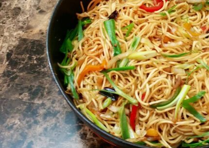 Veg Chilly Garlic Noodles